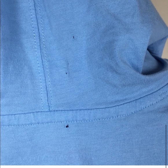 ***PRICE DROP*** Vineyard Vines snowman whale long sleeve tee - Picture 4 of 5